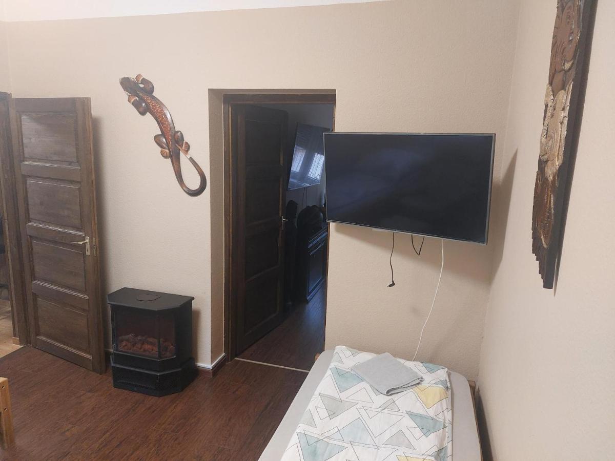 Feher Galamb Apartman Gyál Dış mekan fotoğraf